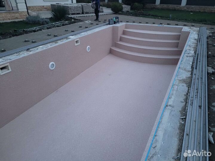 Строительство бассейнов Монтаж пленки для бассейна