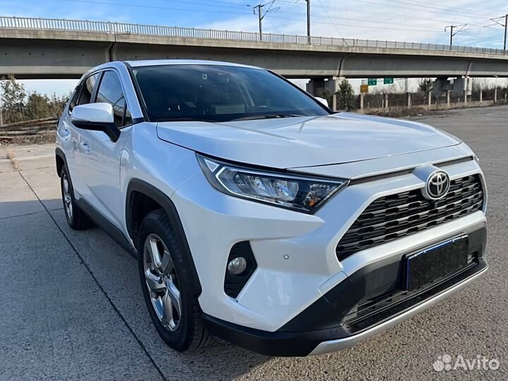 Toyota RAV4 2.0 CVT, 2021, 51 000 км