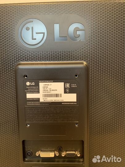 Монитор LG