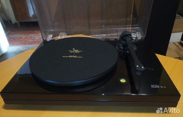 Проигрыватель винила Music Hall mmf 5.1 (Pro Ject)