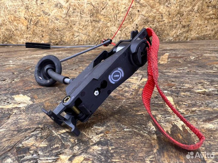 Трос кулисы АКПП Jaguar XJ 2010-2019