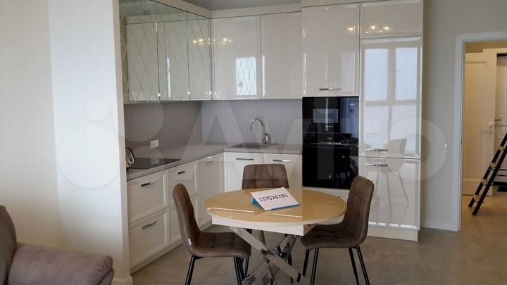 2-к. квартира, 60 м², 4/22 эт.