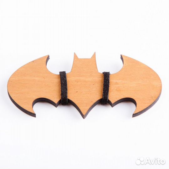 Галстук-бабочка из дерева