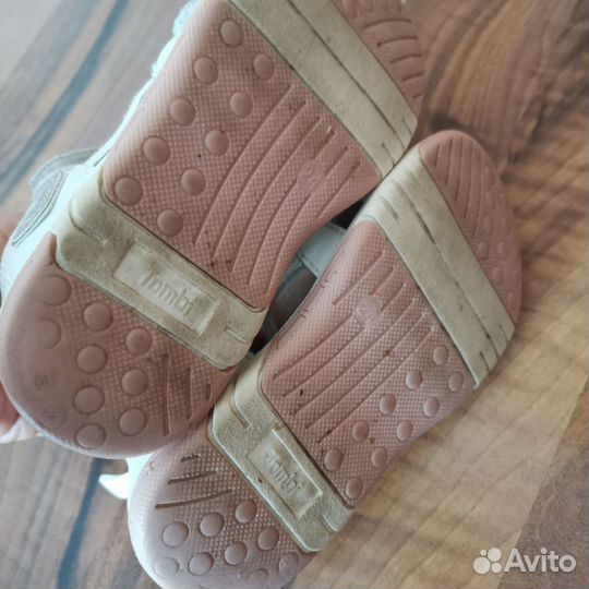 Сандалии для девочки