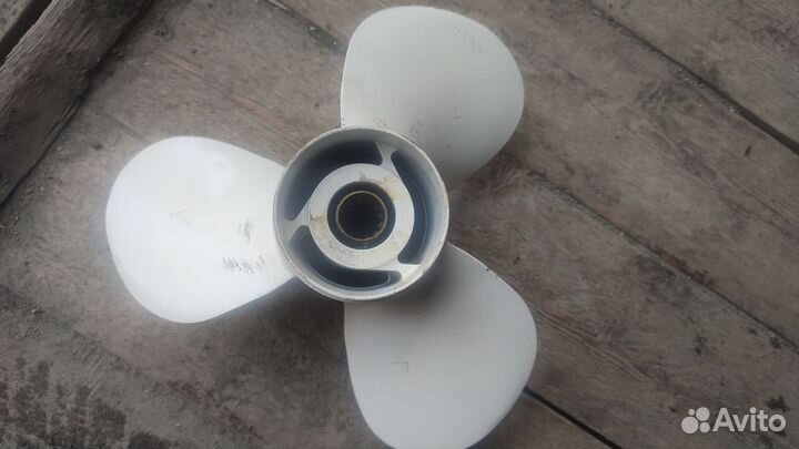 Гребной винт yamaha