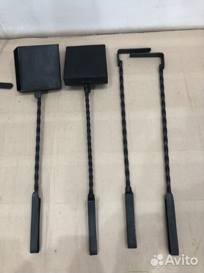 Совок и кочерга