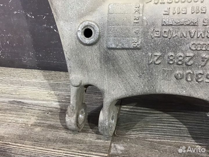 Рычаг задний левый нижний Audi A8 D3