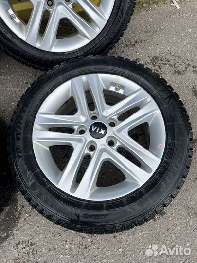 Оригинал колеса Kia Ceed 205/55/16 Dunlop