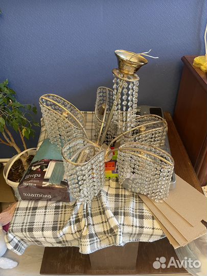 Отдам бесплатно люстру