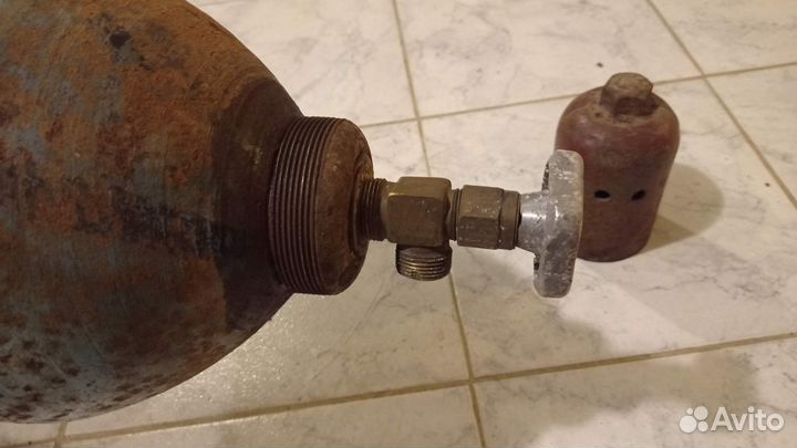 Кислородные баллоны бу