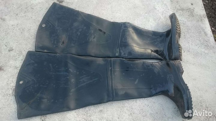 Сапоги резиновые болотные