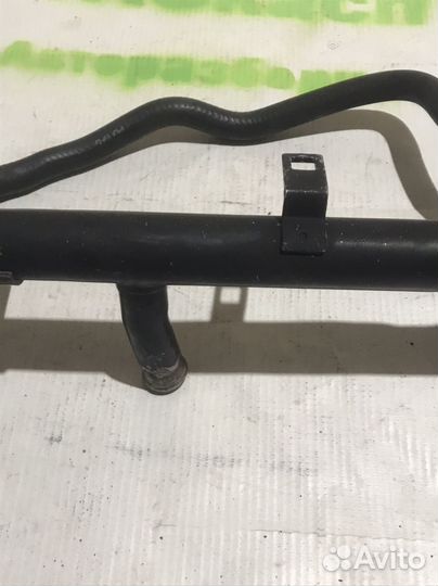 Трубка системы охлаждения Audi A4B5 A4b6 VWB5