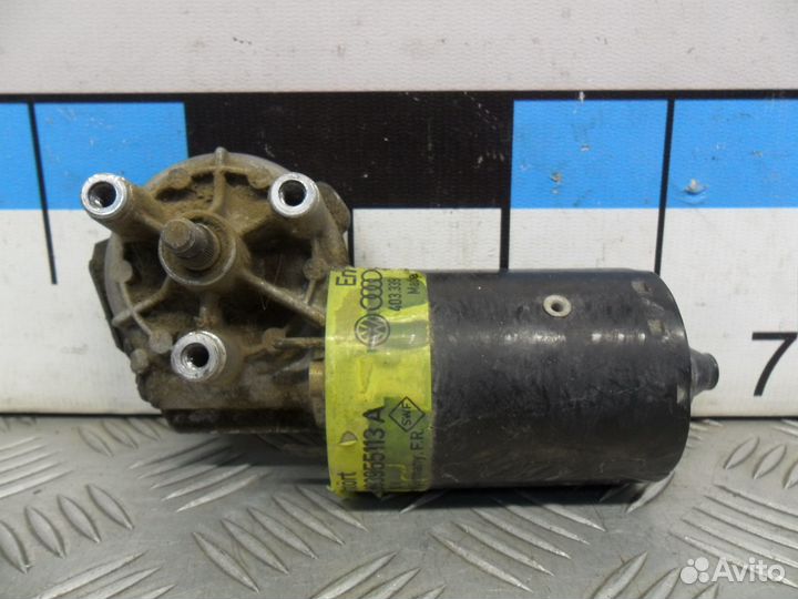 Б/У Моторчик стеклоочистителя передний 80/90 B3