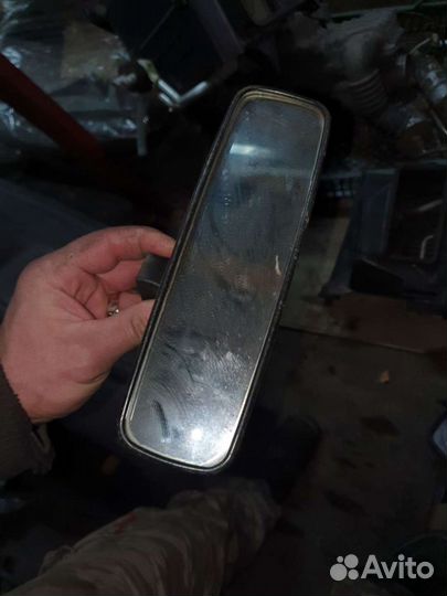 Зеркало в салоне на вольво s40 2001г