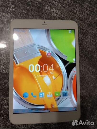 Планшет supra