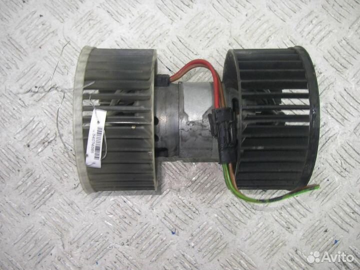 Двигатель отопителя (моторчик печки) BMW 3 E46