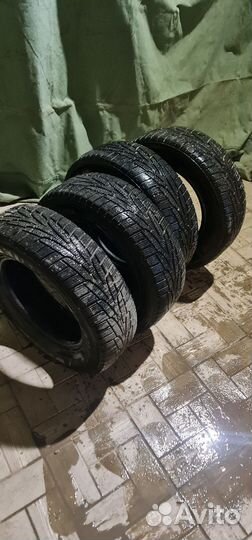 Kumho I'Zen KW22 185/70 R14