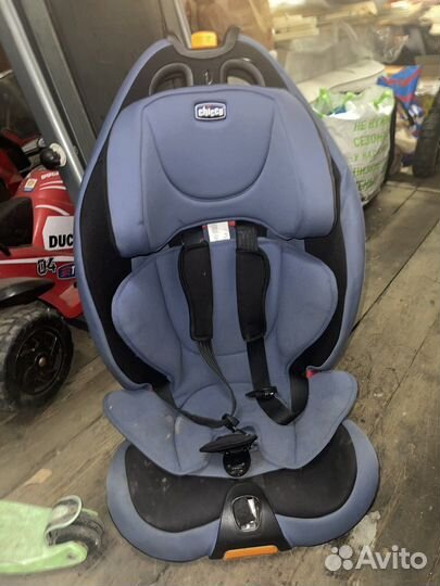 Автокресло chicco
