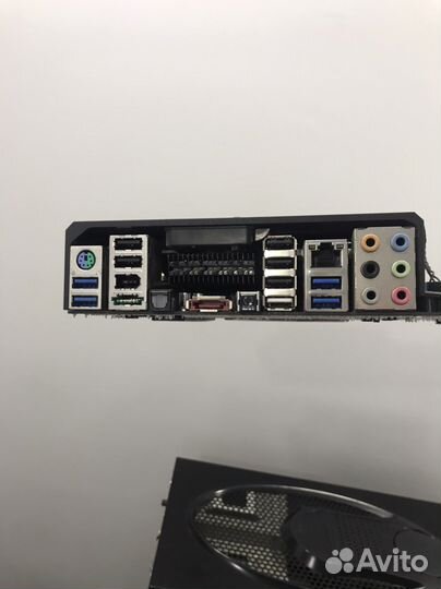 Комплект sabertooth x79/i7 3930k/ddr3 40