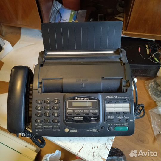 Факс Panasonic KX-F680