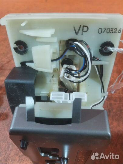 Ручка кпп Subaru Forester SG5