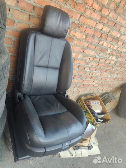 Сиденья Mersedes W221