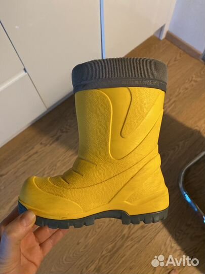 Детские резиновые сапоги 24 размер