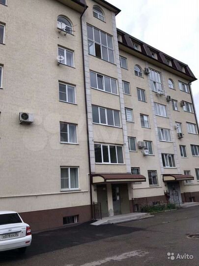 3-к. квартира, 94 м², 4/5 эт.