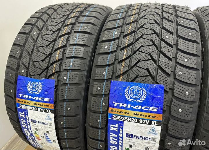 Tri Ace Snow White II 255/35 R20 20J