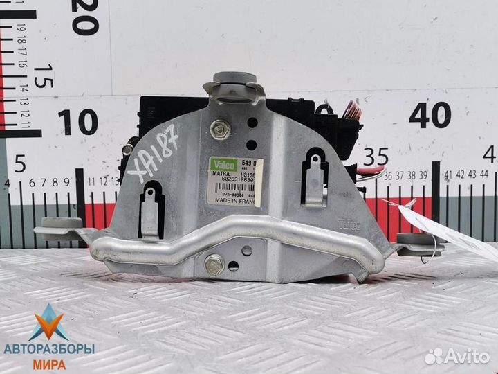 Моторчик заднего стеклоочистителя (дворника)