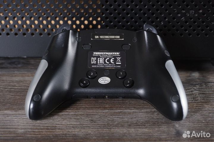 Топовый геймпад для пк и PS4 Thrustmater eSwap Pro