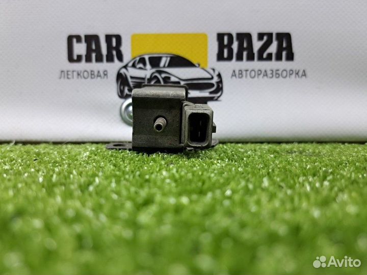 Клапан воздушного фильтра BMW 3