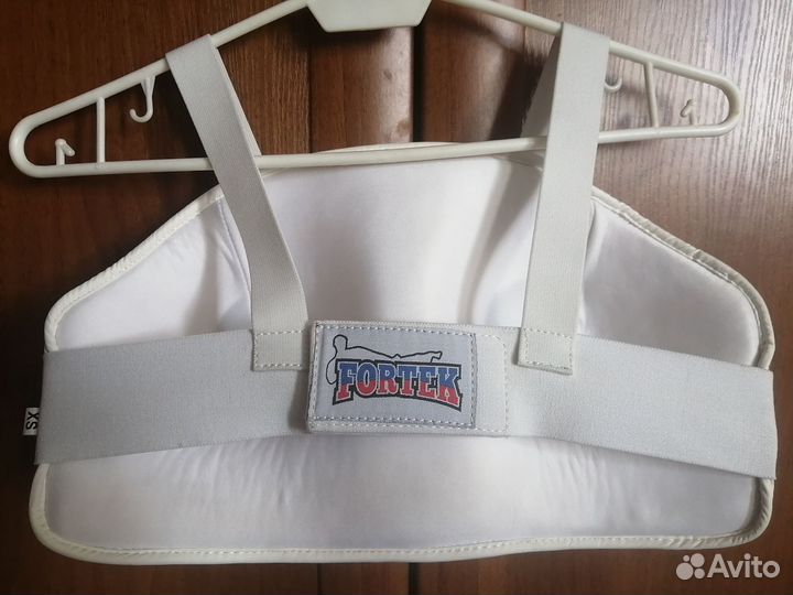 Защита груди (жен.) для единоборств