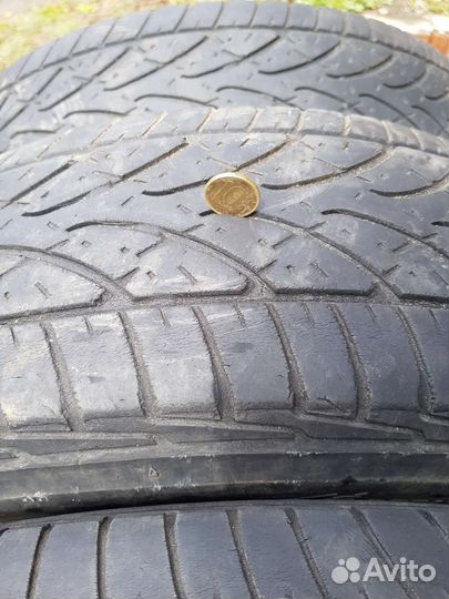 Bridgestone Dueler H/P 215/70 R16
