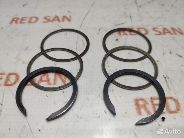 Стопорное кольцо Mitsubishi Pajero Sport K96W