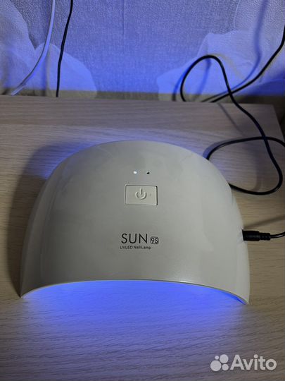 Лампа для маникюра