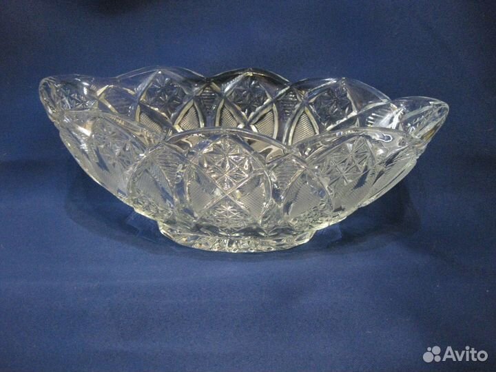 Хрустальная ваза большая 26 см