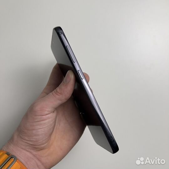 Samsung Galaxy S23+, 8/256 ГБ