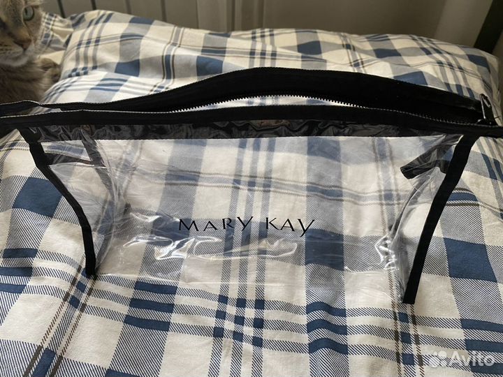 Косметички Pupa Mary Kay