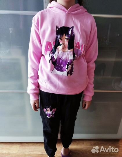 Спортивный костюм на девочку р-р 160