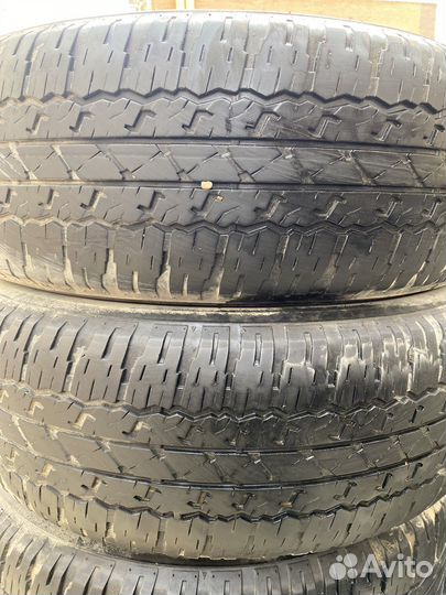Bridgestone Dueler A/T 693 III 265/65 R17