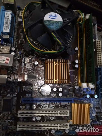 Материнская плата