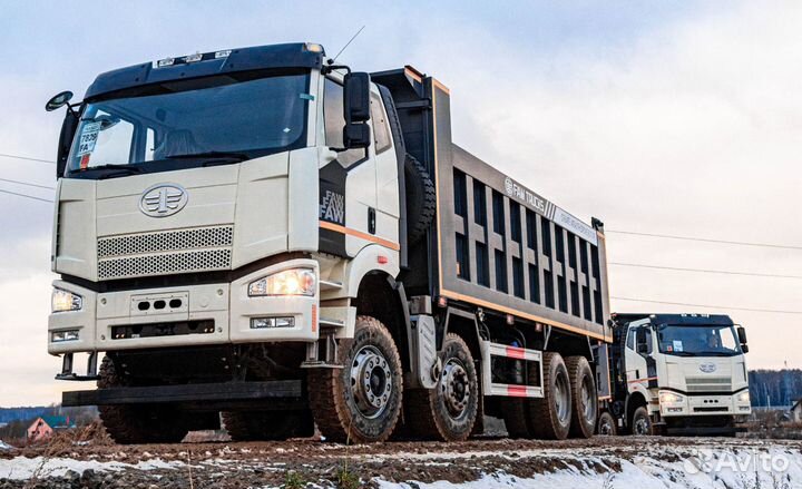 Водиетль самосвала категории С