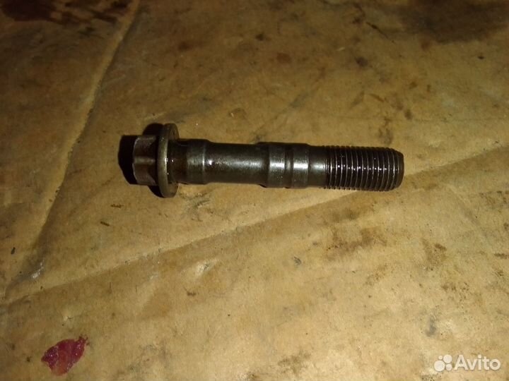 Болт крышки шатуна Citroen C5 2.0 RFN