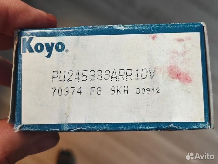 Ролик натяжителя ремня