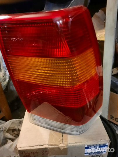 Фонарь задний Опель Opel Omega Vectra Senator