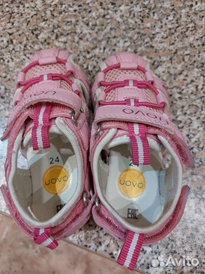 Босоножки для девочки 24