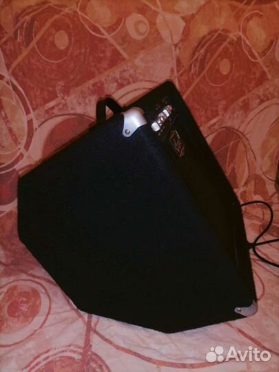 Басовый комбоусилитель cort GE30B-EU