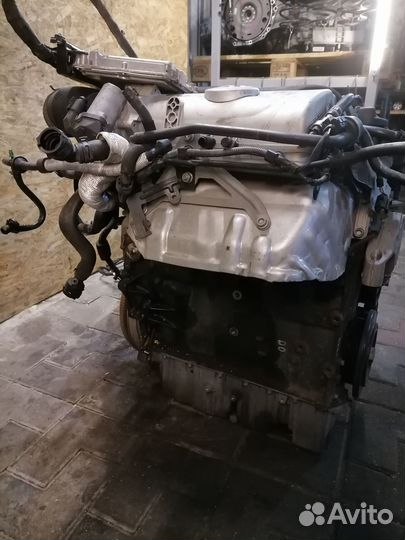 Двигатель AXZ Volkswagen Passat B6 3.2