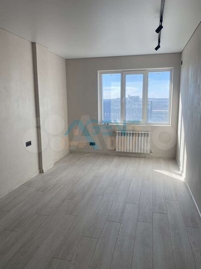 3-к. квартира, 75 м², 8/8 эт.